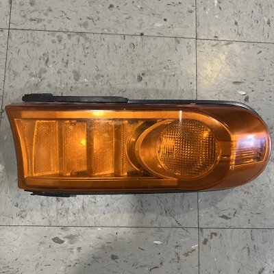 TOYOTA FJ CRUISER LH 2007-2011 lámpara de estacionamiento señal de giro guardabarros montado 8117135440 Foto 1 de 4