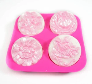 4 celdas Flores de Verano Jabón Circular Silicona Cera Molde Barra peso aprox 90 g - Imagen 1 de 4