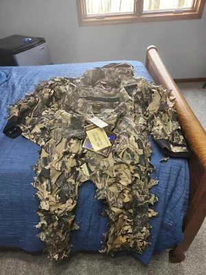 BROWNING Ghillie 3D Camo Pants and Jacket..NEW!! - Image 1 of 4