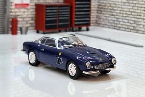 Ferrari 250 GT Berlinetta "Zagato" 1956- 1:43 Scale Model Cased by IXO - Picture 1 of 7
