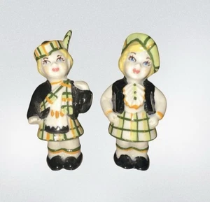 Vintage Scottish Lad & Lassie Kilt Wee Series Ceramic Arts Studio Salt & Pepper - Picture 1 of 5
