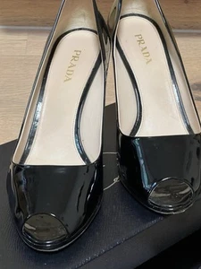 Zapatos de salón Prada charol negro 41 - Imagen 1 de 9
