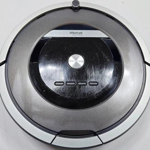 iRobot Roomba 870 Vacuum Cleaner - Picture 1 of 5
