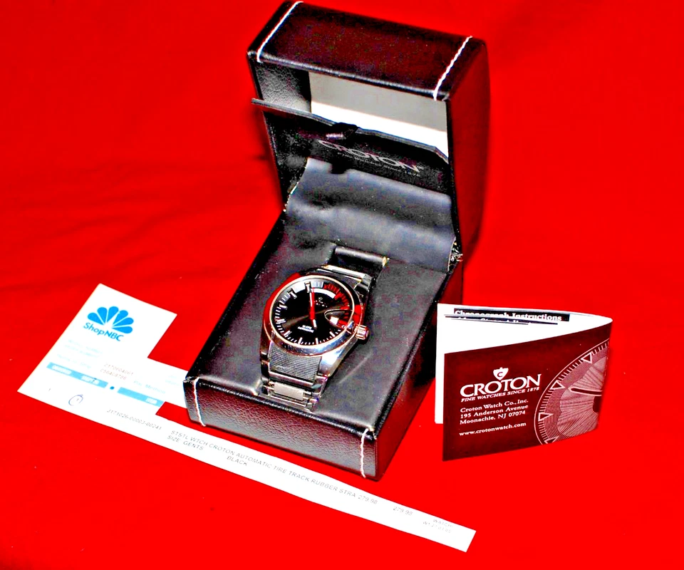 Croton Men's Stainless Bracelet Watch Swiss Automatic 10ATM Day Date Time 330ft - Image 1 of 4