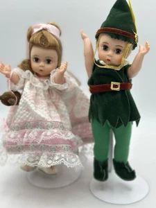 Set bambola Madame Alexander Peter Pan & Wendy 8" con orsacchiotto libro di fiabe vintage - Foto 1 di 15