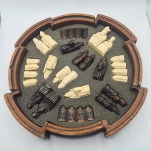 Vintage Isle of Lewis Compact Celtic Chess Set - Chess Pieces And Board 9 Inch - Picture 1 of 24