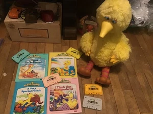 Ideal Sesamstraße großer Vogel Geschichte Magie sprechen mit Animation funktioniert mit Büchern & Kassetten - Bild 1 von 8
