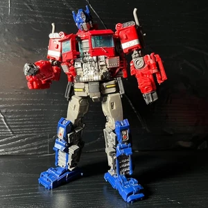 Transformers: Studio Series - Optimus Prime (Voyager Class, SS-30, 2019) Loose - Picture 1 of 16