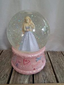 Vintage Barbie Glitzer musikalische Schneekugel spielt Walzer Resin wunderschön #4312L507 - Bild 1 von 7