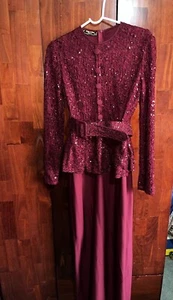 BURGUNDERKLEID FÜR DAMEN Größe Small - Bild 1 von 2