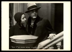 Postcard - Phillips Holmes and Sylvia Sydney in American Tragedy UNP - Picture 1 of 2