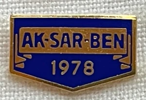 1978 Vintage Aksarben Ak-Sar-Ben Membership Lapel Pin Omaha Nebraska NE - Picture 1 of 3