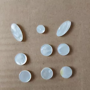 1 Set =9 Pezzi Sassofono Vera Madreperla Pulsanti Chiave Intarsi - Foto 1 di 2