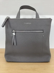 ZAINO ZAINO FIORELLI MINI FINLEY GRIGIO ARDESIA - NUOVO SENZA ETICHETTE - Foto 1 di 21
