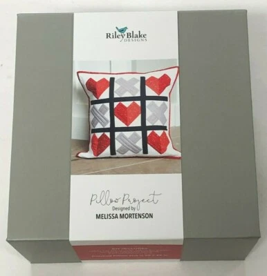 RBD ~ Kit Almohada del Mes ~ Febrero ~ termina a 20x20" Foto 1 de 2