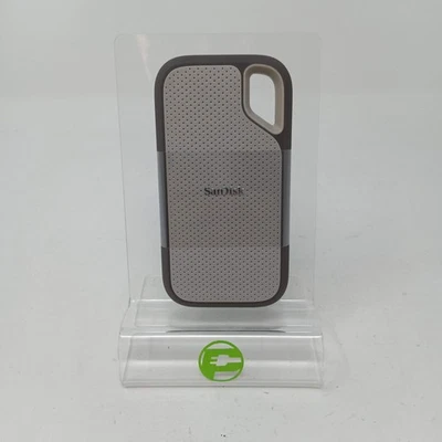 SanDisk Portable Extreme Portable SSD 2TB USB-C to USB-A SSD SDSSDE51-2T00 - Image 1 of 3