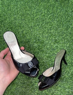 Salvatore Ferragamo черный лакированная телячья кожа классические туфли сандалии размер 7 - Изображение 1 из 4