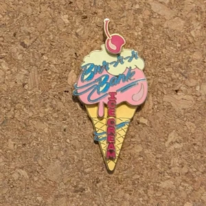 Prendedor de letrero de helado de banco Bur-r-r de Disney DCA - Imagen 1 de 1