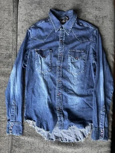 RARE FENDER Guitars Custom Shop Men's Denim Button Up Shirt M - Picture 1 of 2