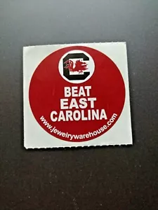 RARO adesivo vintage University SC Gamecocks decalcomania BEAT EAST CAROLINA - Foto 1 di 2