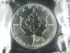 1999-2000 $5 1 oz Silver Maple Leaf Coin Canada Fireworks Dual Date 9999 Fine Ag - Picture 1 of 9