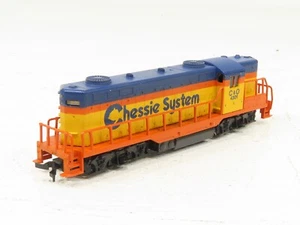 AHM 4301HO C&O Chessie Diesel Locomotive Cab LN - Picture 1 of 9