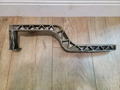 Soporte diferencial tren de rodaje trasero 91-2009 audi a6,90,100 c4 b5 b6 b7 a4,s4 Foto 1 de 4