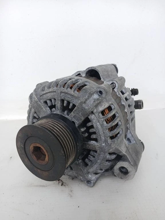 KIA Sportage 2006 alternator generator 3730027030 ALD4695 - Image 1 of 4