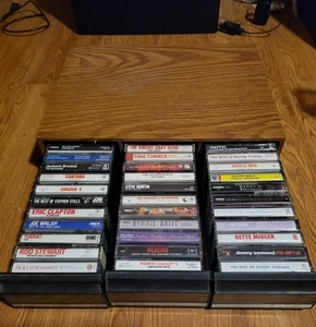 Cassettes AND Case Rock Country R and B Soul Soft Rock AND Some Comedy - Bild 1 von 8