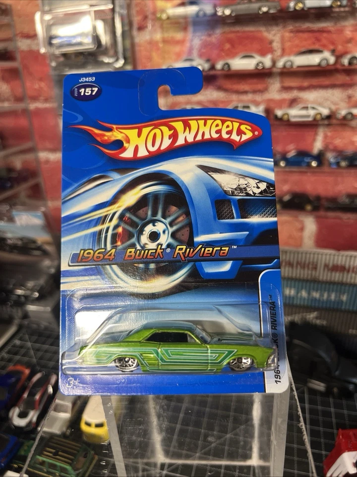 Buick Riviera 2006 Hot Wheels Collector n.º #157 1964 variación verde con cordón B135 Foto 1 de 1