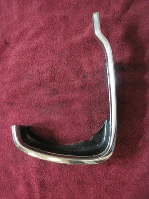 For 1975-78 Honda Civic CVCC Headlight Bezel Trim Ring RH Passenger Side Foto 1 de 4