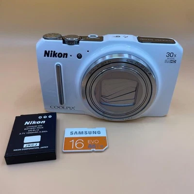 Nikon COOLPIX S9700 White 16MP Compact Digital Camera 30x Zoom Tested Japan - Image 1 of 4