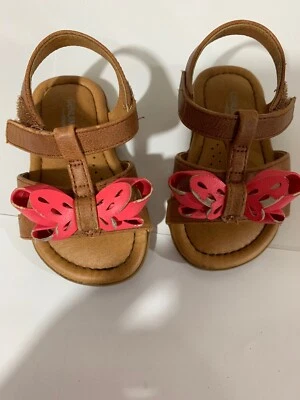 Sandalia B45 Genuina Niños De Oshkosh Bebés Niñas Marrón Aggy Talla 3  Foto 1 de 3
