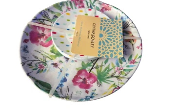 8 Cynthia Rowley Tropical Floral Toucan Birds Melamine Dinner/Dessert Plates NEW - Image 1 of 3