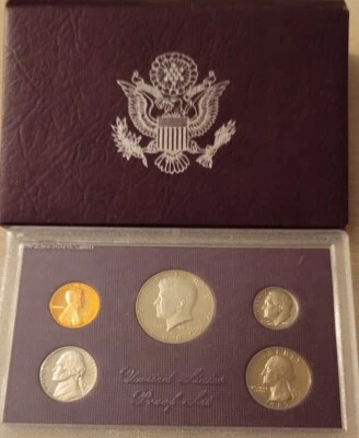 1985  uncirculated US MINT 5 COIN SET - Kennedy Half, Quarter, Dime, Nickel, 1c - Image 1 of 4