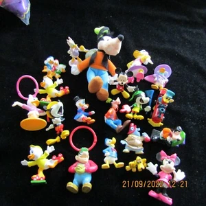 Great Lot Of Disney Figurines x 18 Plush Goofy x 1 Mickey Mouse Donald Duck Plus - Picture 1 of 9