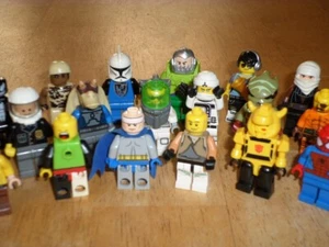 Large Mixed LOT Of Lego People, Mini Toy Figures TOTAL OF: #29, VINTAGE - Picture 1 of 12