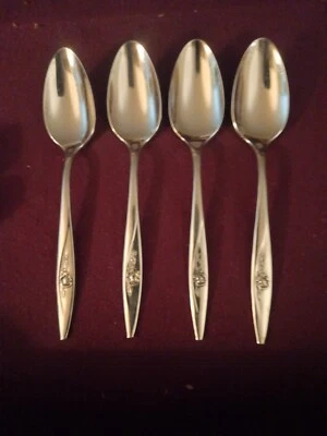 (4) Oneidacraft Deluxe Lasting Rose Stainless Steel Teaspoons 6 inch - Image 1 of 4
