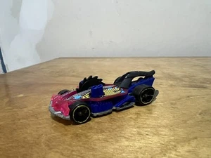 HOT WHEELS BUZZERK PINK & BLUE 1:64 DIECAST 3 1/4" SAW CAR WITH YELLOW - Picture 1 of 7