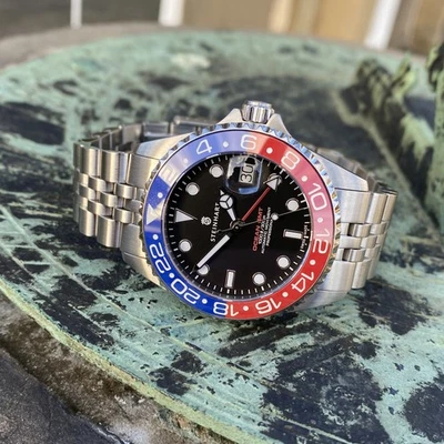 Steinhart Ocean 39 GMT Pepsi Ceramic Automatic Diver Watch 39mm - Image 1 of 4