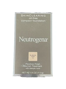 Neutrogena Skin Clearing Compact Foundation, #120 Spiced Almond - Picture 1 of 3
