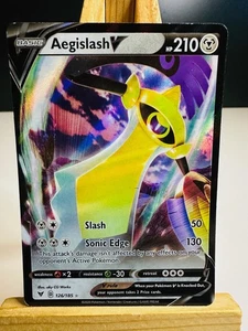 Aegislash V 126/185 Holo Ultra Rare [NM] [Vivid Voltage] (2020) - Picture 1 of 3