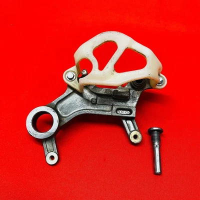 Soporte de montaje de pinza trasera CR125 genuino OEM HONDA CR 125 R (2000-2001) Foto 1 de 4