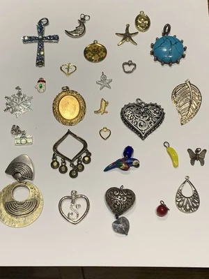 Подержанные подвески и подвески набор винтажный лот из 26 ювелирных изделий делает расходные материалы - Изображение 1 из 4