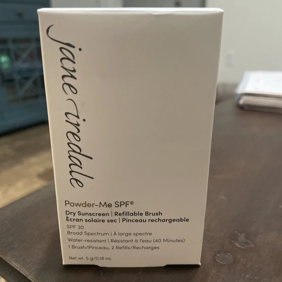NIB Jane Iredale Dry Sunscreen Powder-Me Refillable Brush & Refills TRANSLUCENT - Image 1 of 1