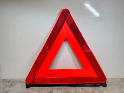 B6 B7 C6 AUDI A4 S4 A6 S6 Triángulo Reflector Advertencia Carretera OEM 4B5860251C Foto 1 de 4