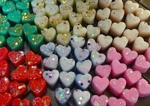 20/50 Highly scented soy wax mini heart melts fresh & clean laundry inspired - Picture 1 of 28