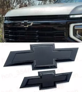 New 2021-2025 Suburban Tahoe Front & Rear Gloss Black Bowtie Emblems Kit OEM - Picture 1 of 5