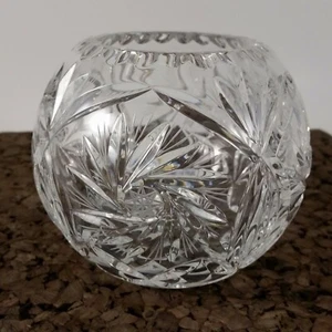 Vintage Cut Crystal Rose Bowl Vase Pinwheel Pattern 4" in Height 4" in Width - Picture 1 of 4