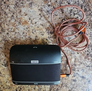 Haut-parleur de voiture sans fil Bluetooth Jabra Freeway modèle HFS100. FONCTIONNE - Photo 1 sur 2